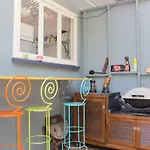 Eclectic 1 Bedroom Apartment In The Heart Of Palm Beach